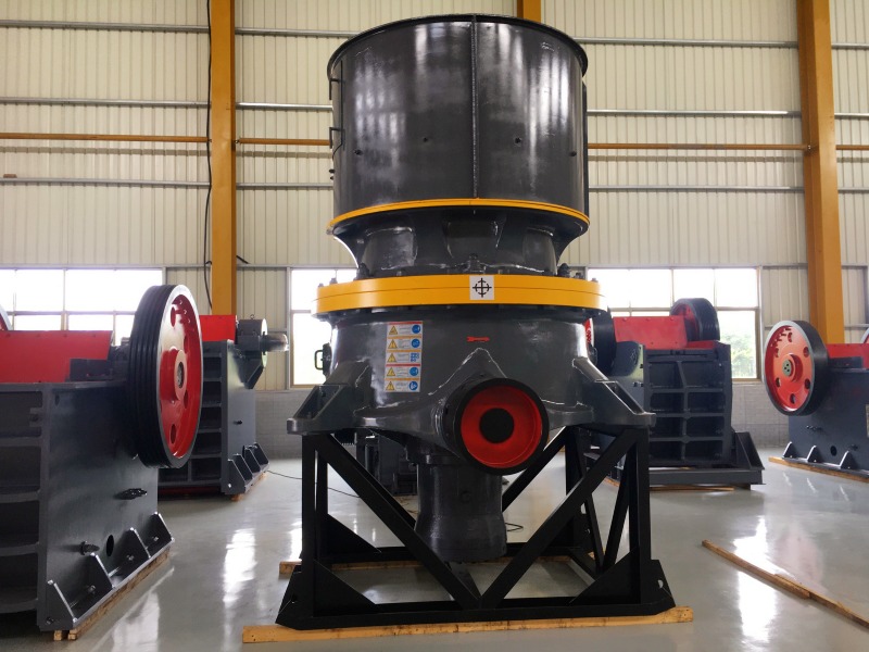 Single cylinder cone crusher